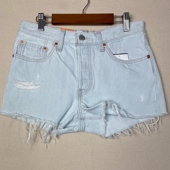 💫Levi’s | 501 Denim Shorts - Picture 2 of 5